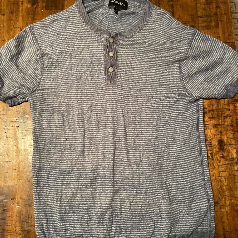 Bonobos linen shortsleeved blue stripped henley - Medium